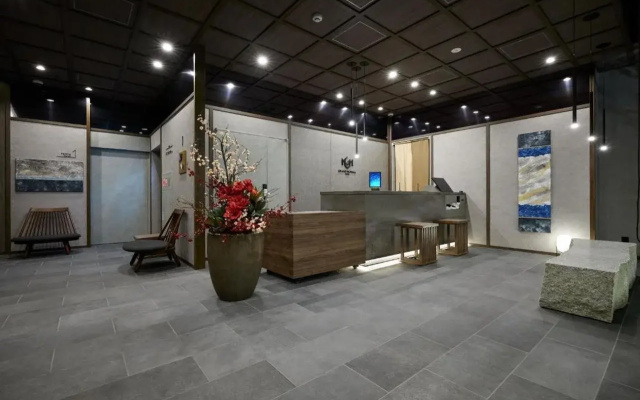 GRAND MONday GINZA
