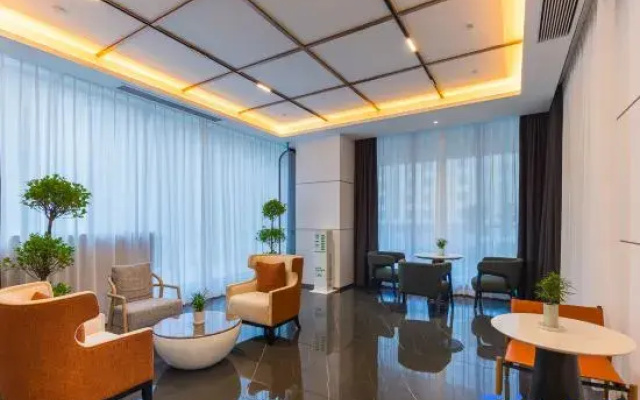 Madison Hotel Wuhan Jianghan Road Pedestrian Street Lihuangpi Road