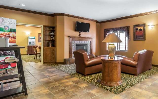 Comfort Inn & Suites