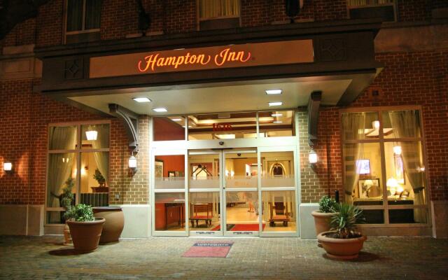 Hampton Inn Alexandria-Old Town/King St. Metro