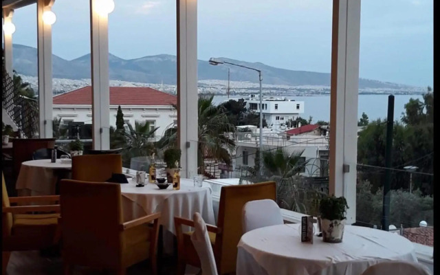 Cavo D'Oro Hotel