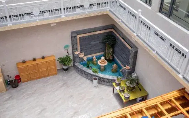 Yichuan Fengjing Homestay
