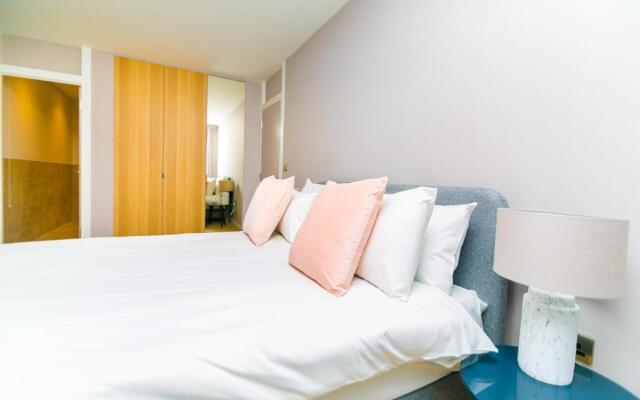 Primestay 91 Baker Street Apartments
