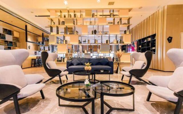 Gefei Hotel (Wuhan International Expo Center Branch)