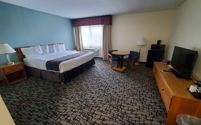 Groton Inn & Suites