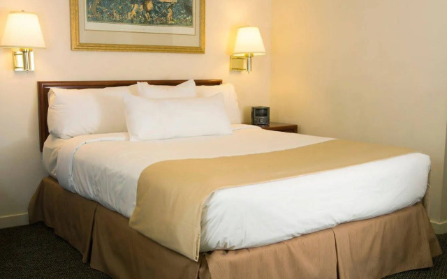 Sonesta ES Suites Somerset