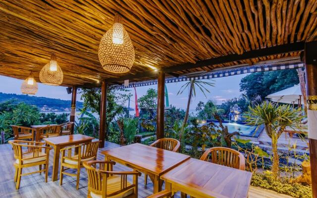 Sunday Huts Lembongan