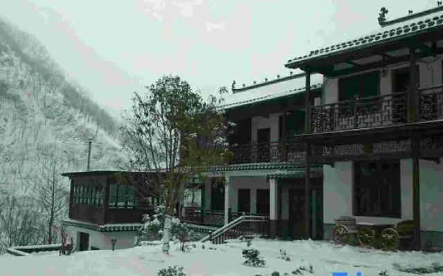 Yunding Resorts