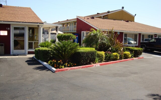 Americas Best Value Inn - Sacramento/Elk Grove