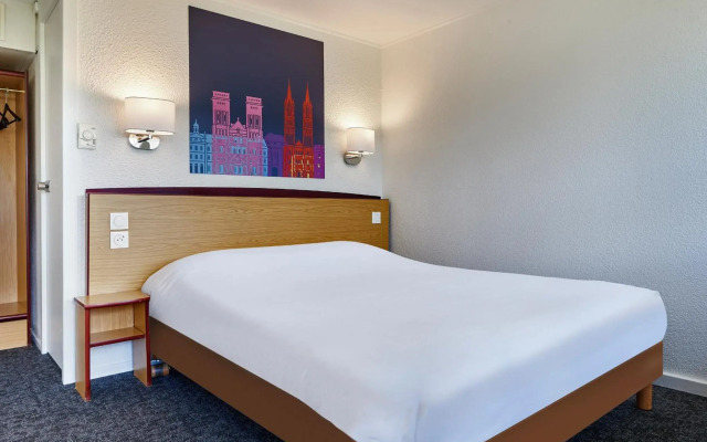 Kyriad Tarbes - Bastillac