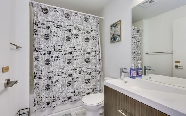 Great 1BR Suite in King West - Sleeps 4