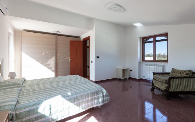 Tenuta San Cassiano with garden and pool