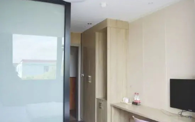 Yuhuai Hotel Shanghai