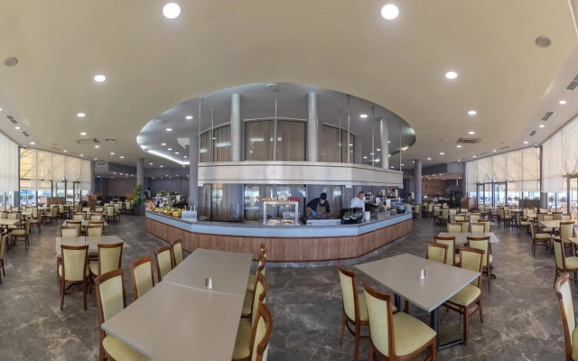 Park hotel Golden Beach