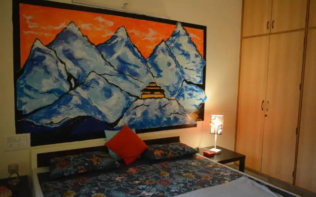 The Hood CoLiving Space & Hostel
