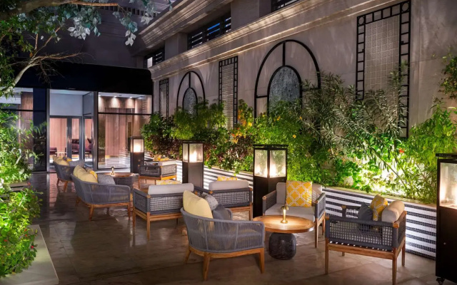 The Plaza Doha, LXR s & Resorts
