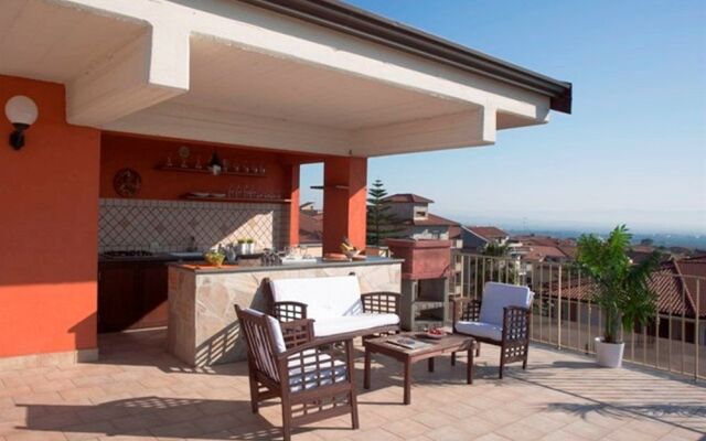 Motta Residence