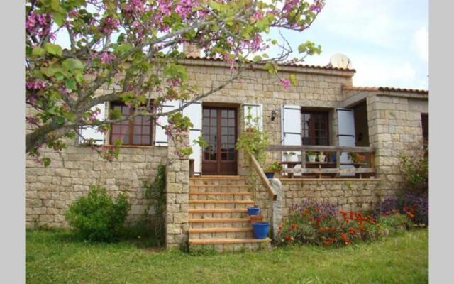 Maison de charme proche mer en Corse du Sud