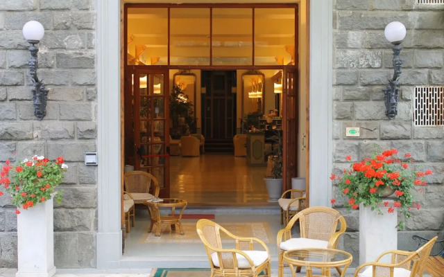 Hotel Croce Di Savoia