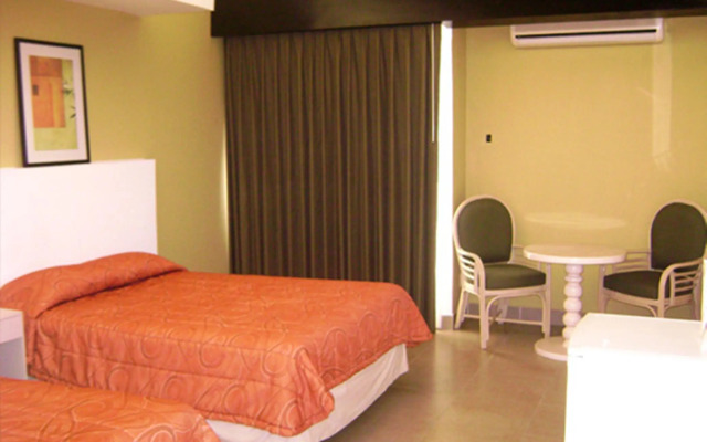 Hotel Los Cocos Chetumal