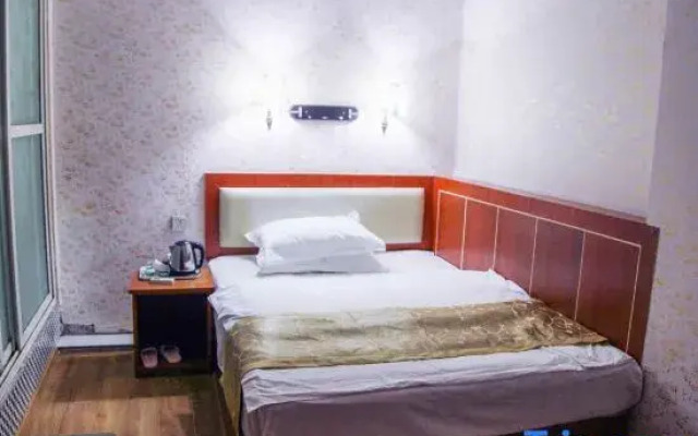 Yanting Xinhua Hotel