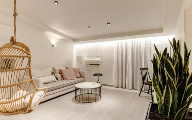 Anemolia Parga Suites
