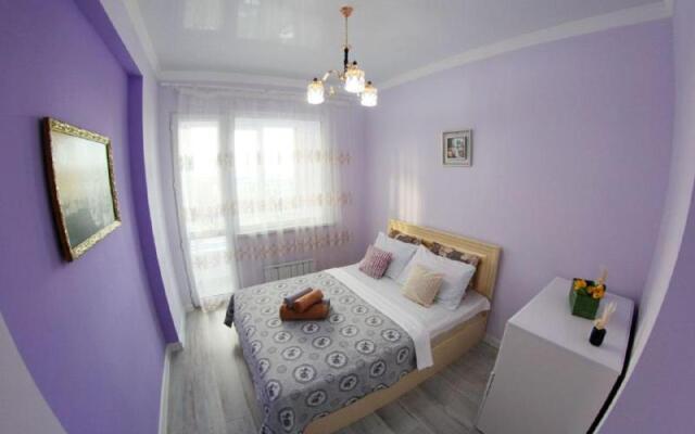 2 kom ujutnaja studija v Novom ZhK vozle Megi