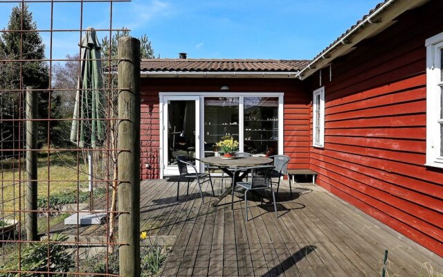 6 Person Holiday Home In Væggerløse