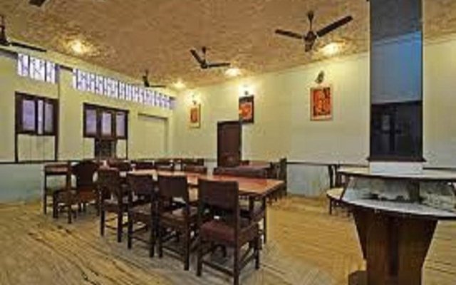 Hotel Jai Mangal Palace