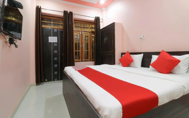Hotel Aryan Galaxy by OYO Rooms