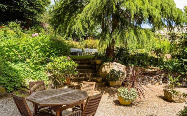 ibis Lannion Cote de Granit Rose