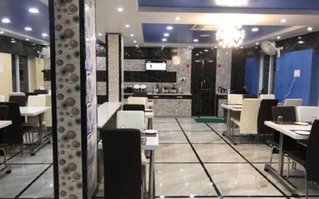 Hotel Geetanjali International