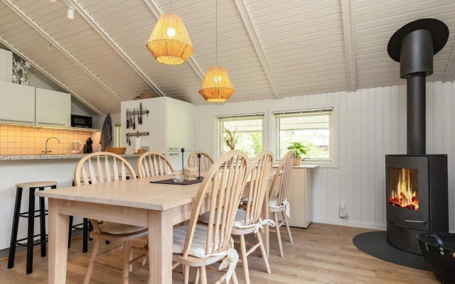 8 Person Holiday Home in Hojslev