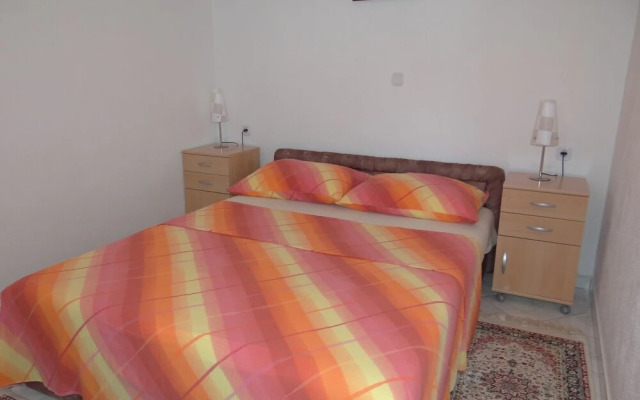 Tomislav - 120 m From Beach - A2