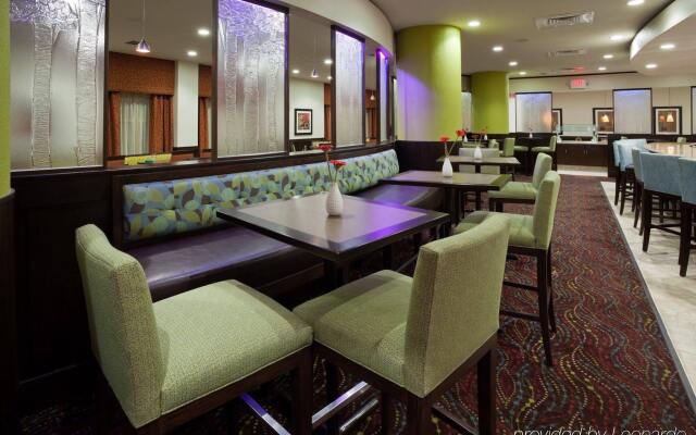 Crowne Plaza Anchorage Midtown by IHG