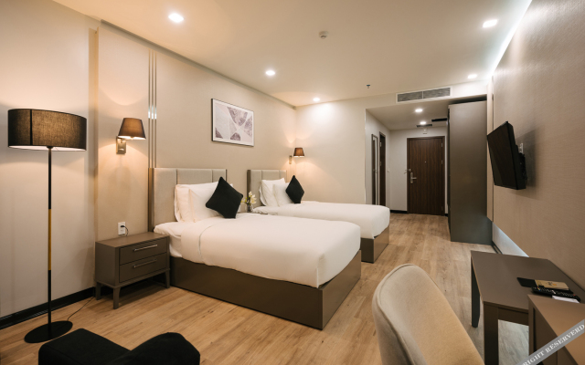 K-Zone The Star Hotel