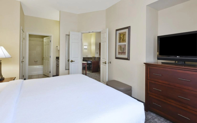 Staybridge Suites Lansing - Okemos by IHG