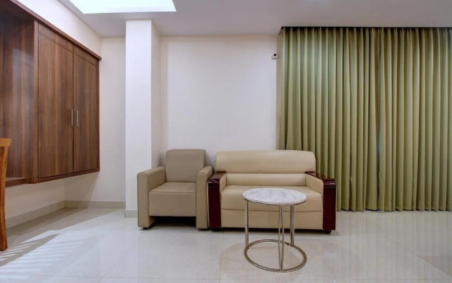 Hotel Ambika International Byndoor