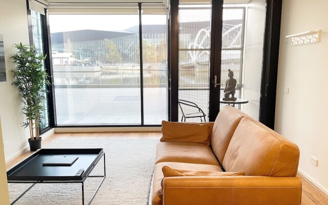 Waterfront Melbourne Apartments