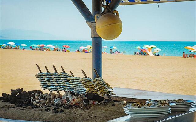 14177- Exquisite villa near beach! Heated pool*