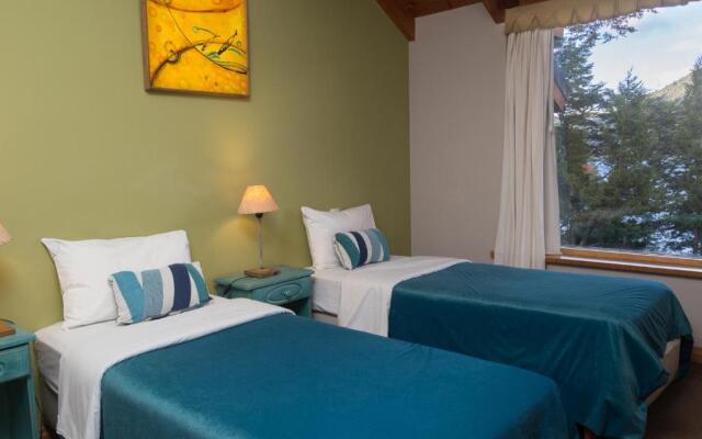 Peninsula Petit Hotel