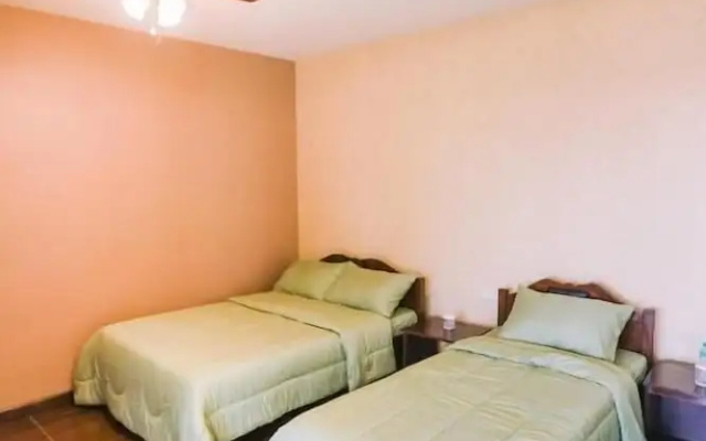 Minshuku KCS Hotel and Restaurant
