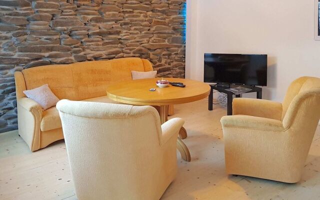 Spacious Apartment in Upper Harz near River