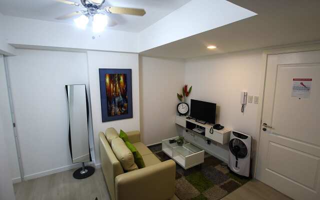 SIGLO SUITES @ The Azure Urban Resort Residences