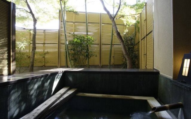 Tsukagoshiya Shichibei