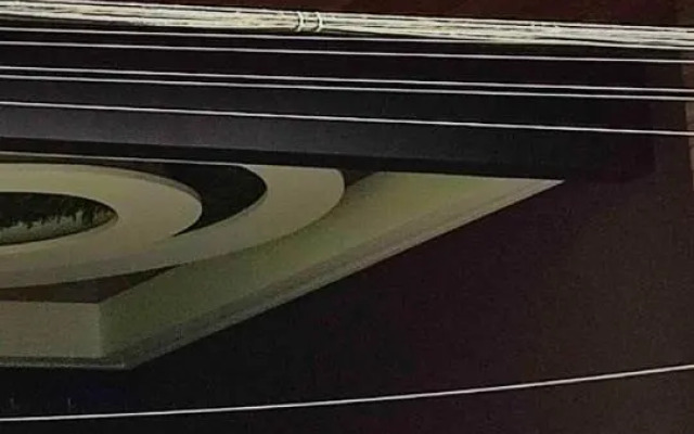 Menesse mitdtown2 , AVE 25TH