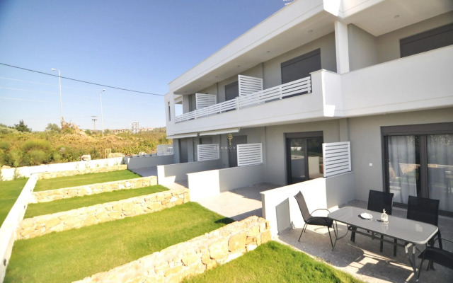 Zennova #28 Sirene Luxury Studio