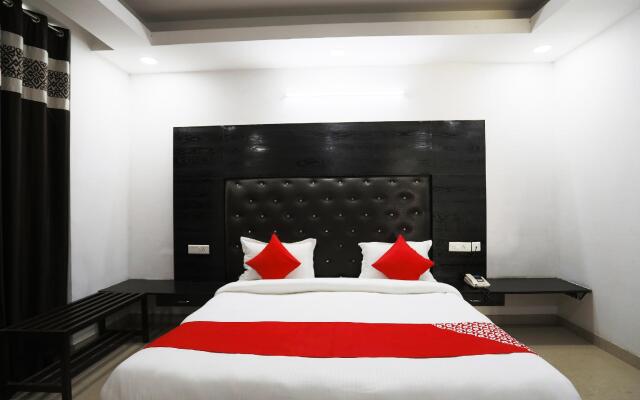 OYO 567 Hotel Royal Stay Inn