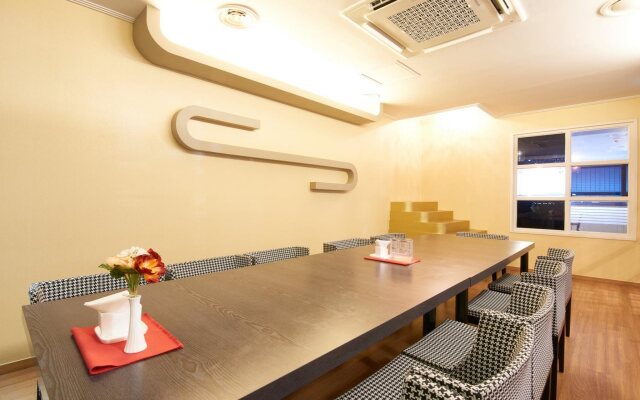 Shin Shin Hotel