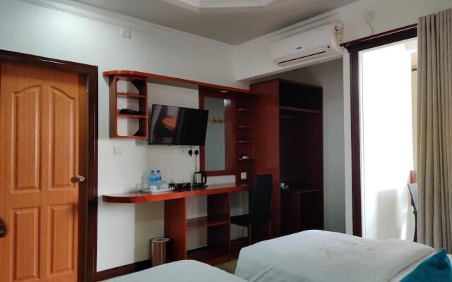 Athens View Guraidhoo Hotel
